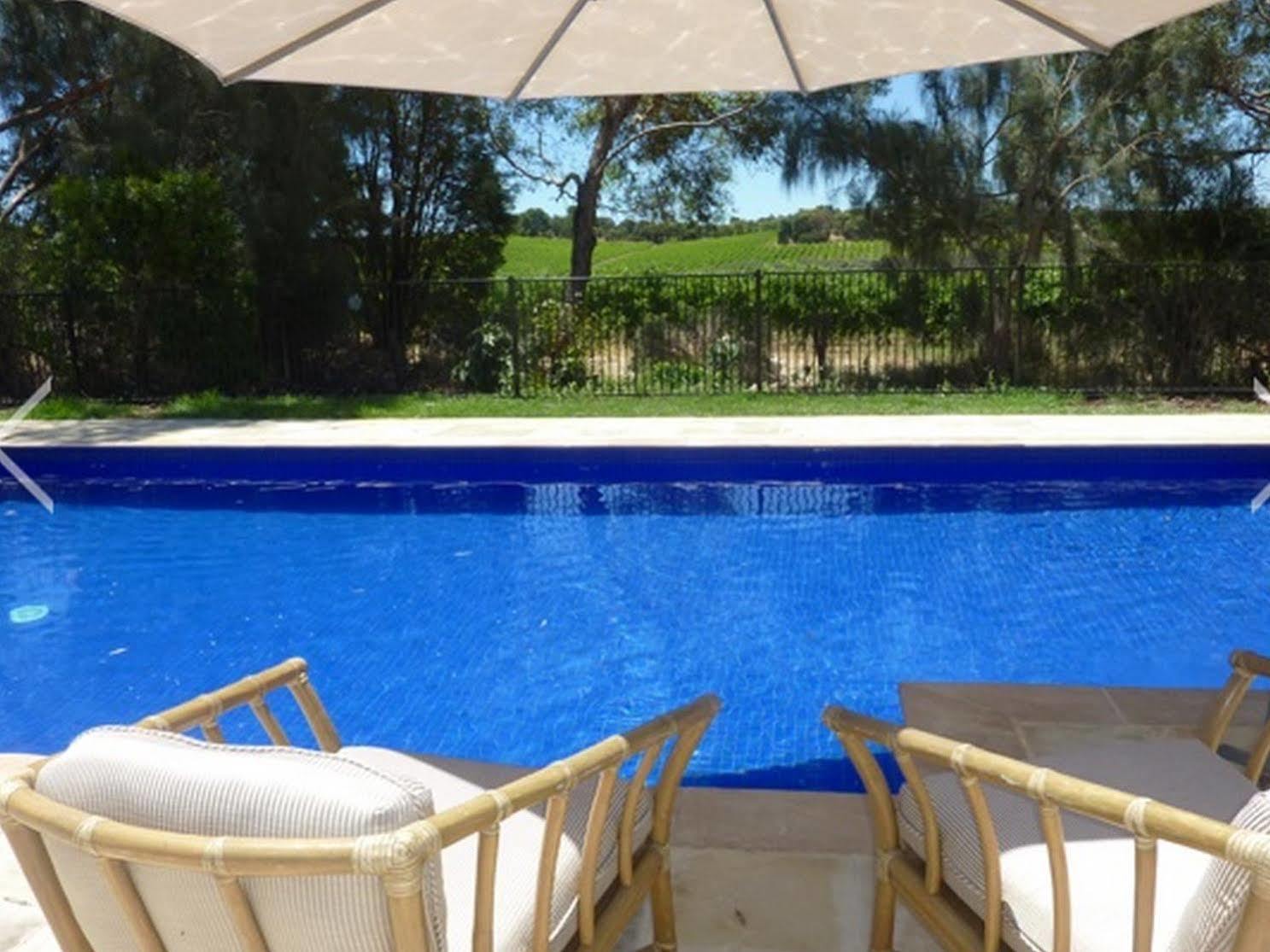 Amande Bed And Breakfast Mclaren Vale Exterior foto